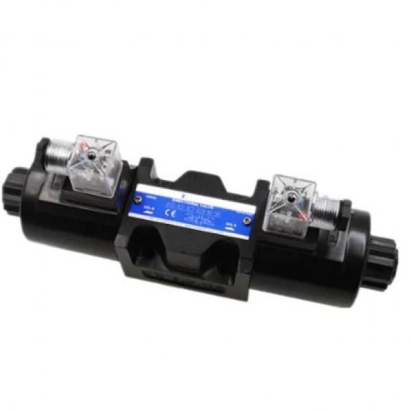 Vickers PV040R1K1BBN100+PGP517B0190CDH Piston Pump PV Series #1 image